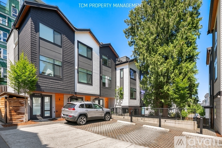 2024 NE 85th St 2 Beds Townhouse for Rent - Photo gallery 1