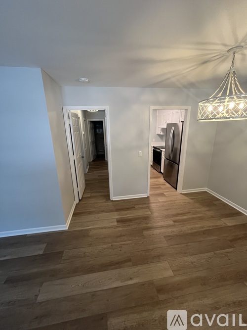 12 Oakwood Drive 2 Beds Condo for Rent - Photo gallery 3