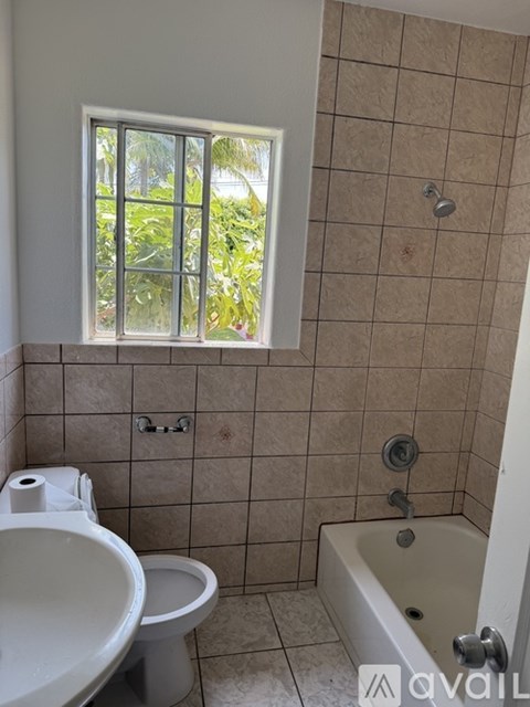 8208 Stewart And Gray Road 3 Beds Apartment for Rent