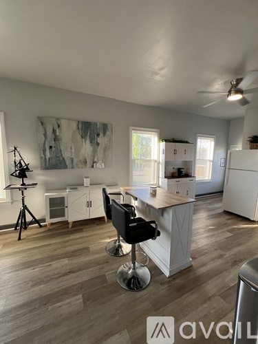 6077 Linwood St 2 Beds Townhouse for Rent - Photo gallery 4