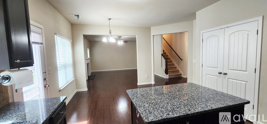 119 Gloster Park Court 4 Beds Single Family Home for Rent - Photo gallery 3