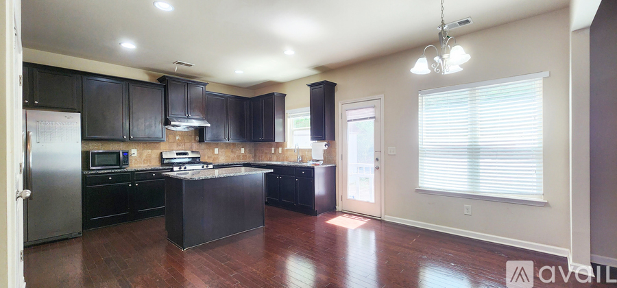 119 Gloster Park Court 4 Beds Single Family Home for Rent - Photo gallery 4
