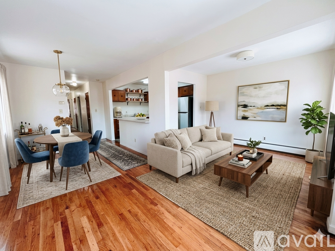 165-23 65th Ave 3 Beds Apartment for Rent - Photo gallery 4