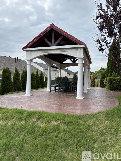 125 Diamond Ridge Avenue 3 Beds Single Family Home for Rent - Photo gallery 3