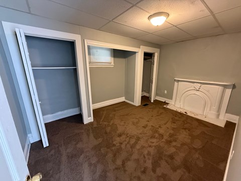 2711 West Kentucky Street 3 Beds Apartment for Rent