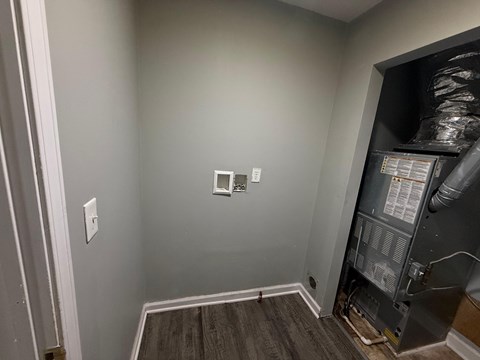 2711 West Kentucky Street 3 Beds Apartment for Rent
