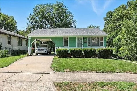 330-332 Bellefontaine 2 Beds Apartment for Rent