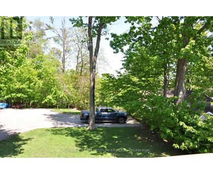 UPPER - 22 FREE DRIVE 2 Beds House for Rent - Photo gallery 2