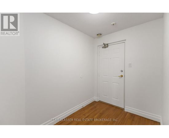 904 - 675 RICHMOND STREET 2 Beds Apartment, Condo, Home for Rent - Photo gallery 5