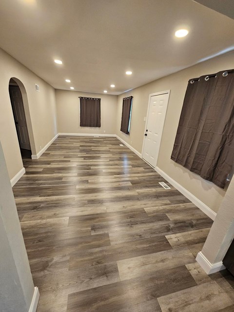 10176 Winkler Drive 3 Beds Apartment for Rent