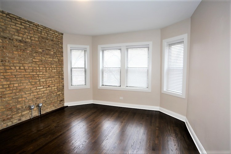 2228 North Sawyer Avenue 1 Apartment for Rent - Photo gallery 4