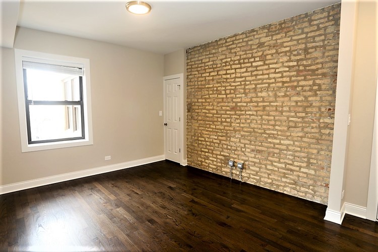 2228 North Sawyer Avenue 1 Apartment for Rent - Photo gallery 2