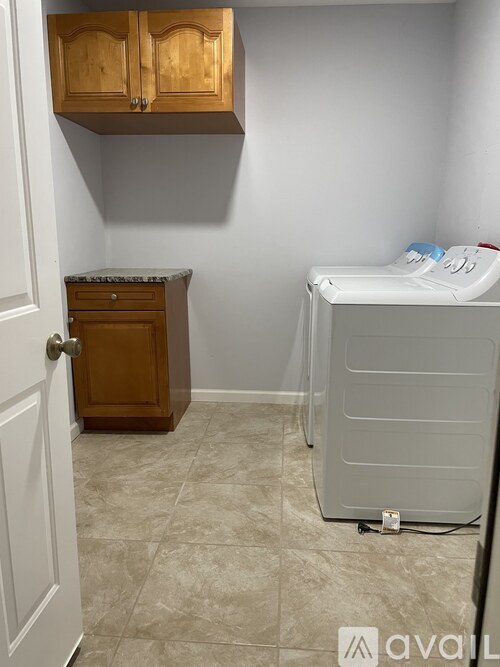303 Winchester Way 3 Beds Single Family Home for Rent - Photo gallery 5