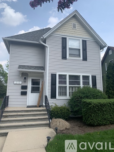 210 North 5th Street 1 Apartment for Rent - Photo gallery 1
