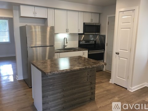 1118 N 12Th St 2 Beds Apartment for Rent