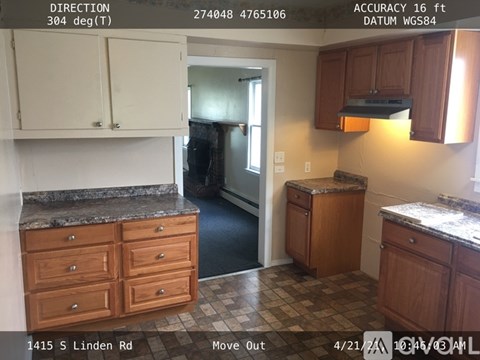 1415 S Linden Rd 2 Beds Apartment for Rent