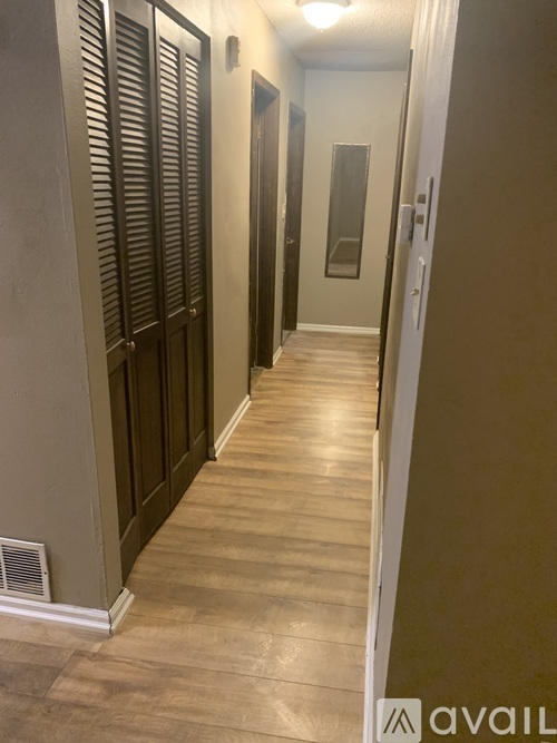 307 E 24th St 3 Beds Single Family Home for Rent - Photo gallery 2