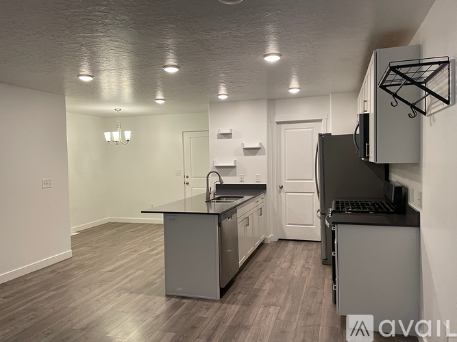 830 Canvasback Drive 3 Beds Townhouse for Rent - Photo gallery 3