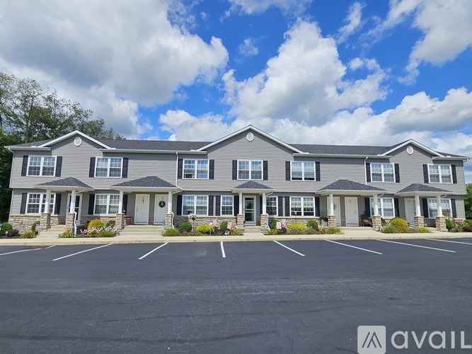 34 Circuit Street 2 Beds Townhouse for Rent - Photo gallery 1