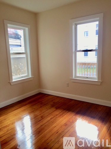 1085 Dorchester Ave 4 Beds Apartment for Rent - Photo gallery 3