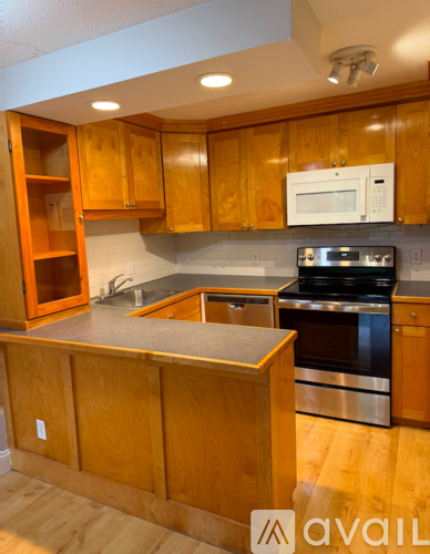 676 Farm Rd 2 Beds Apartment for Rent - Photo gallery 2
