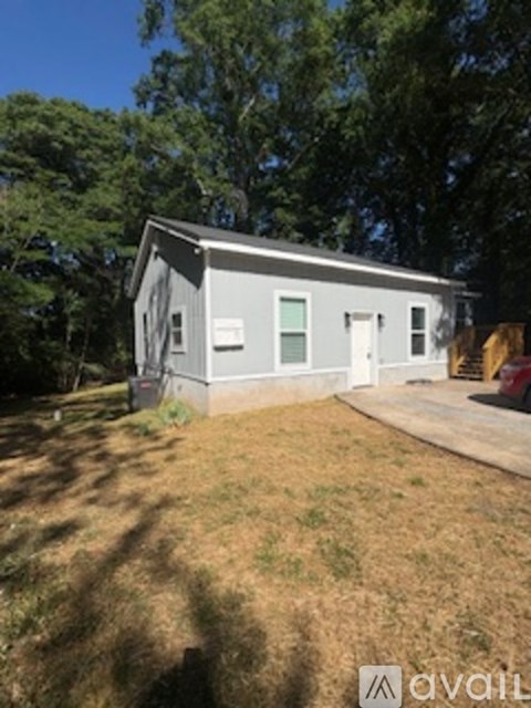 428 First Street 3 Beds Apartment for Rent
