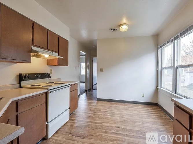 411 E Plum St 2 Beds Apartment for Rent - Photo gallery 4