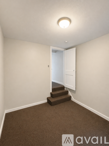 149 Chesterfield Road 4 Beds Single Family Home for Rent - Photo gallery 2
