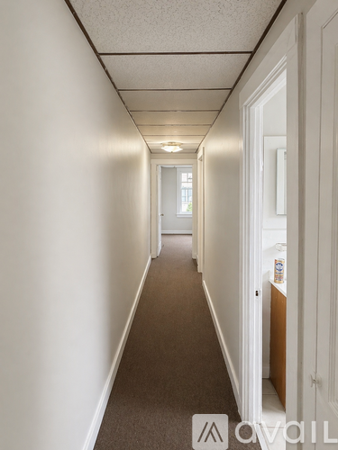 149 Chesterfield Road 4 Beds Single Family Home for Rent - Photo gallery 3