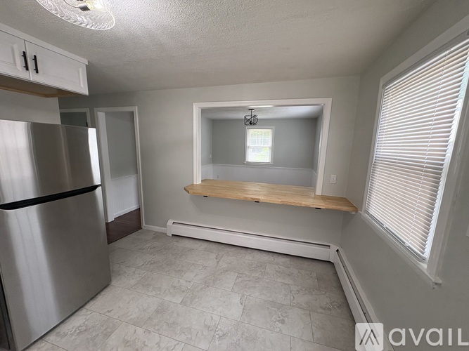 174 Newell Avenue 3 Beds Single Family Home for Rent - Photo gallery 2