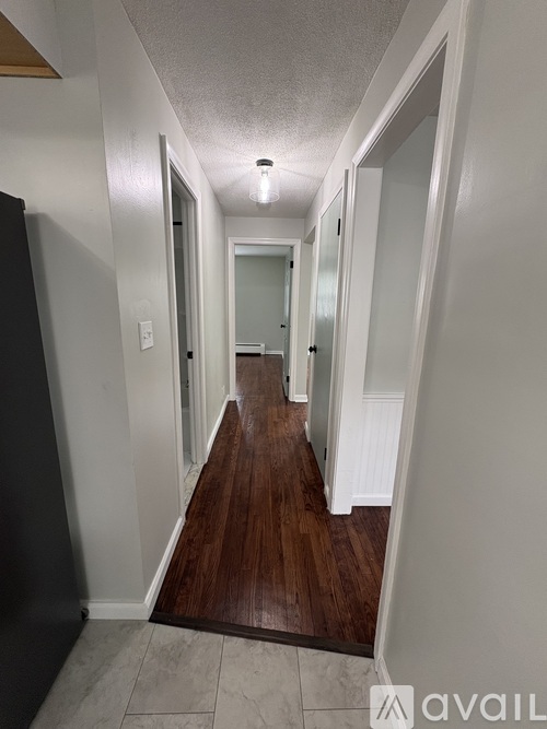 174 Newell Avenue 3 Beds Single Family Home for Rent - Photo gallery 5