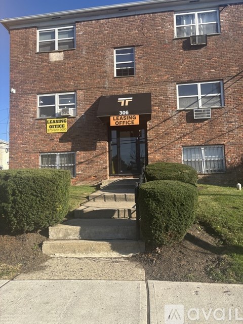 306 Eastern Pkwy Studio Apartment for Rent