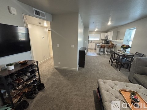 184 North Lone Rock Drive 2 Beds Apartment for Rent