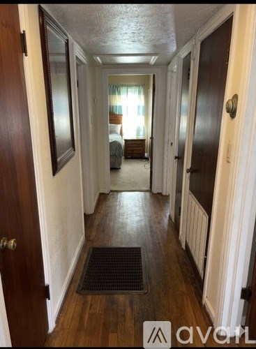 211 Ariola Avenue 3 Beds Apartment for Rent