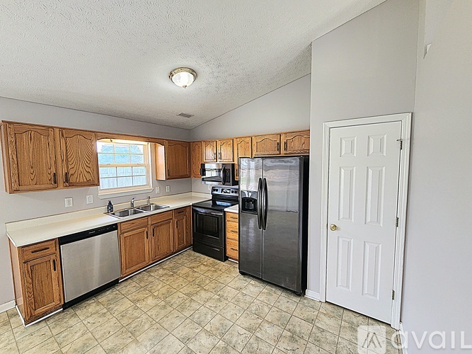 3906 Brownstone Drive 3 Beds Single Family Home for Rent - Photo gallery 4