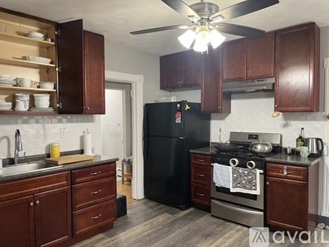 174 Hart Street 2 Beds Apartment for Rent