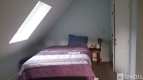 542 Browns Road 1 Apartment for Rent
