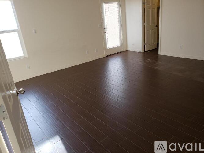 1137 Evergreen Cove Street 5 Beds Single Family Home for Rent - Photo gallery 4