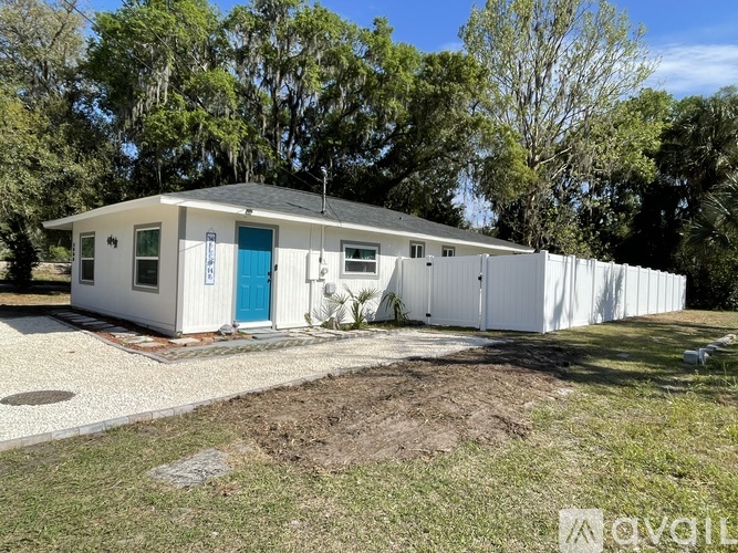 1838 West Test Court 2 Beds Single Family Home for Rent - Photo gallery 1