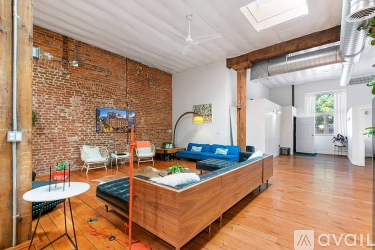 3799 North Williams Street 7 Beds Single Family Home for Rent - Photo gallery 2