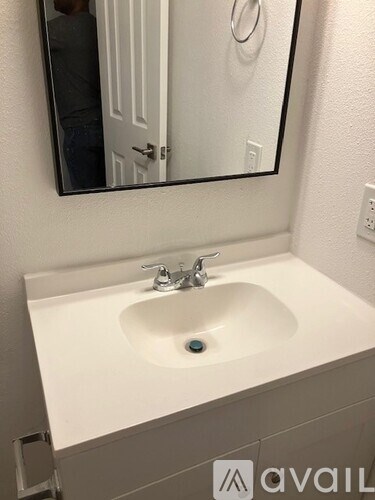 701 Southwest 9Th Street 1 Apartment for Rent