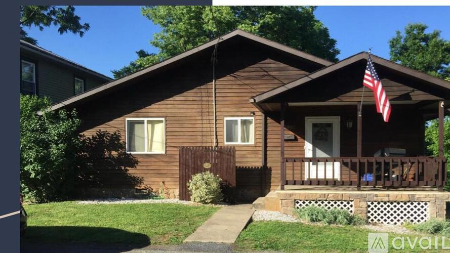 306 Massie St 3 Beds Single Family Home for Rent - Photo gallery 1