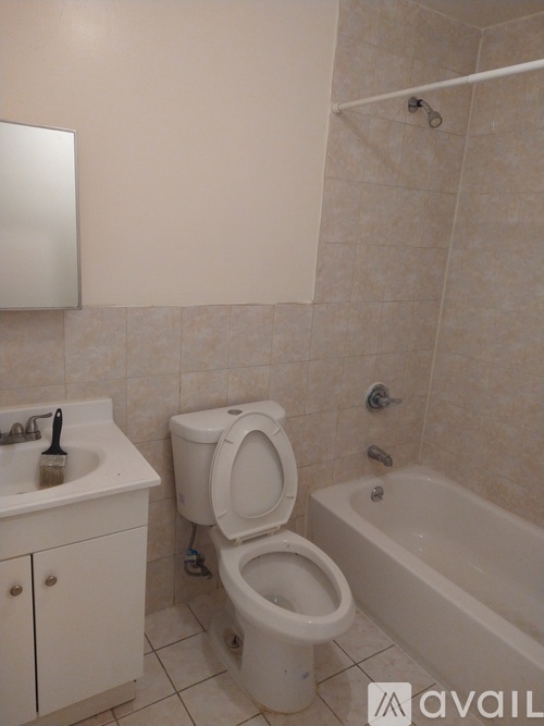 2097 Bergen Street 3 Beds Apartment for Rent - Photo gallery 5