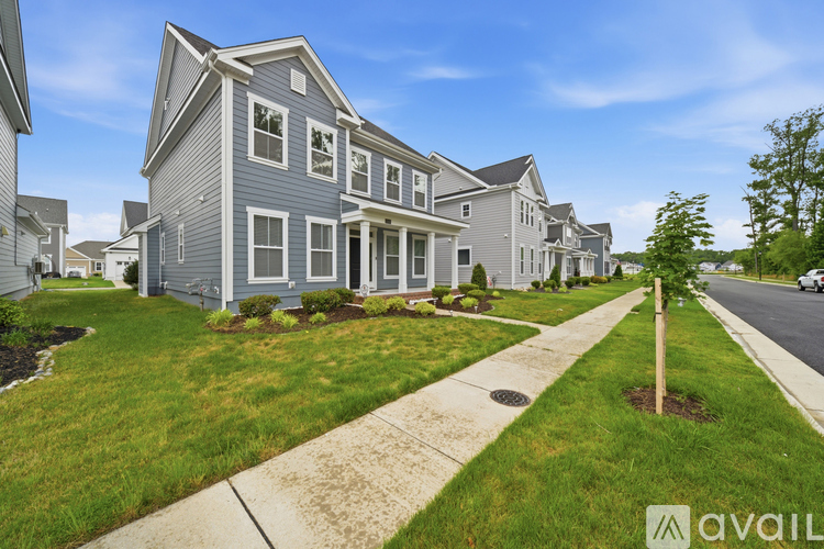 5049 Duxbury Road 4 Beds Single Family Home for Rent - Photo gallery 2