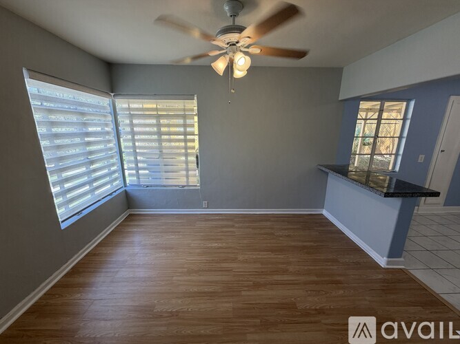 537 West Mariposa Street 3 Beds Single Family Home for Rent - Photo gallery 3
