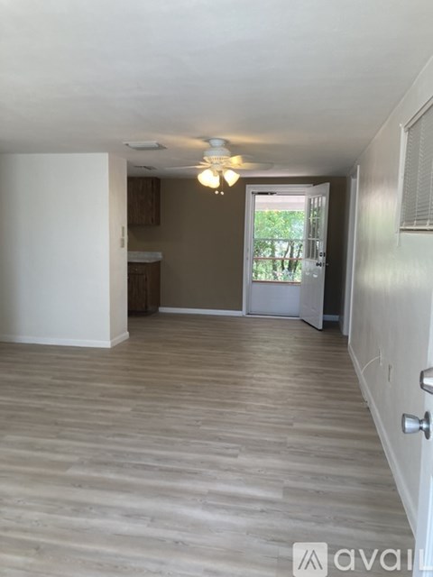 7 Donna Court 1 Apartment for Rent