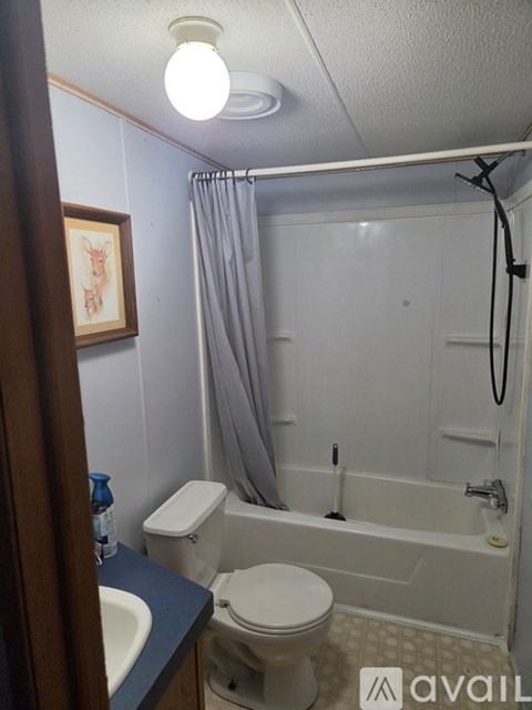 102A Wilhowie Drive 3 Beds Apartment for Rent