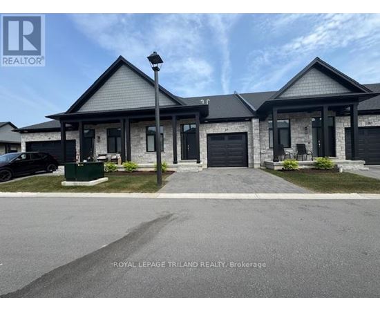 49 - 63 COMPASS TRAIL 2 Beds Condo, Home for Rent - Photo gallery 2