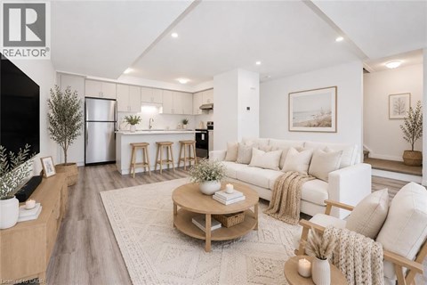 616 BENNINGER Drive 2 Beds Apartment for Rent