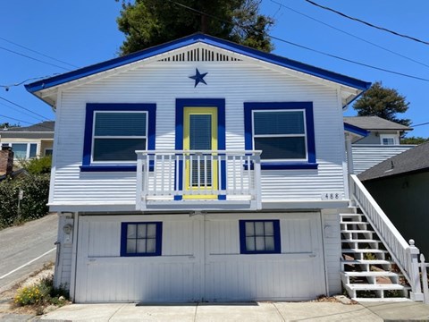 488 Riverview Drive 2 Beds Apartment for Rent